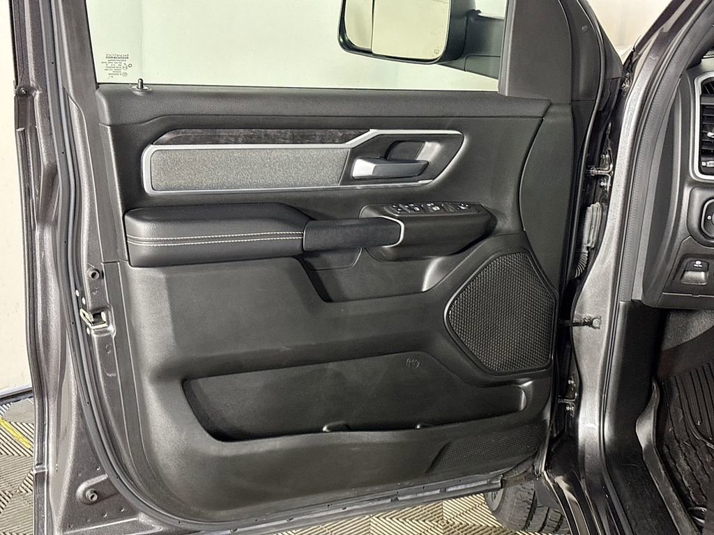 Used 2022 RAM 1500 Big Horn AWD/4WD image 10