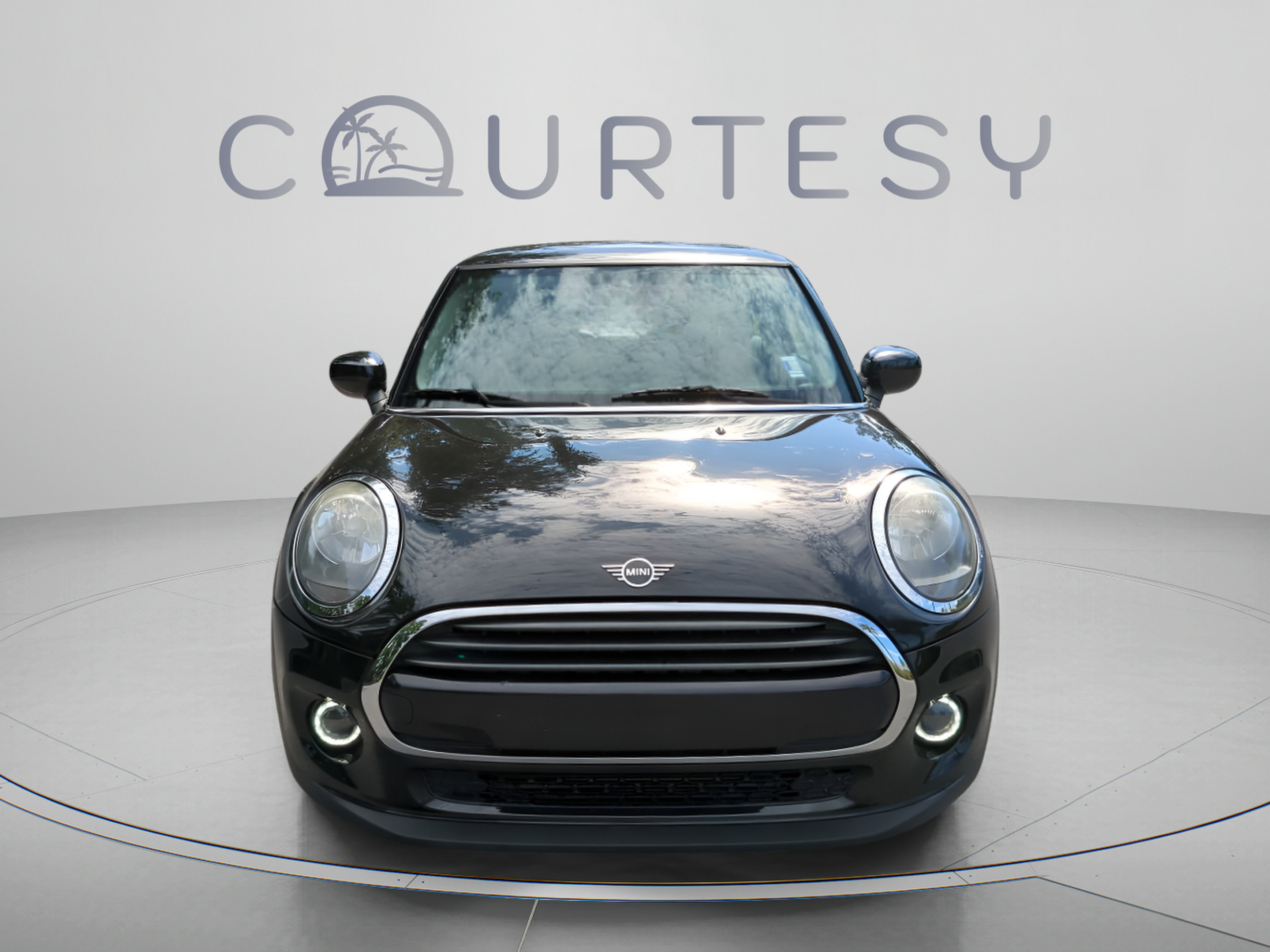Used 2021 MINI Cooper 2-Door Hardtop FWD image 10