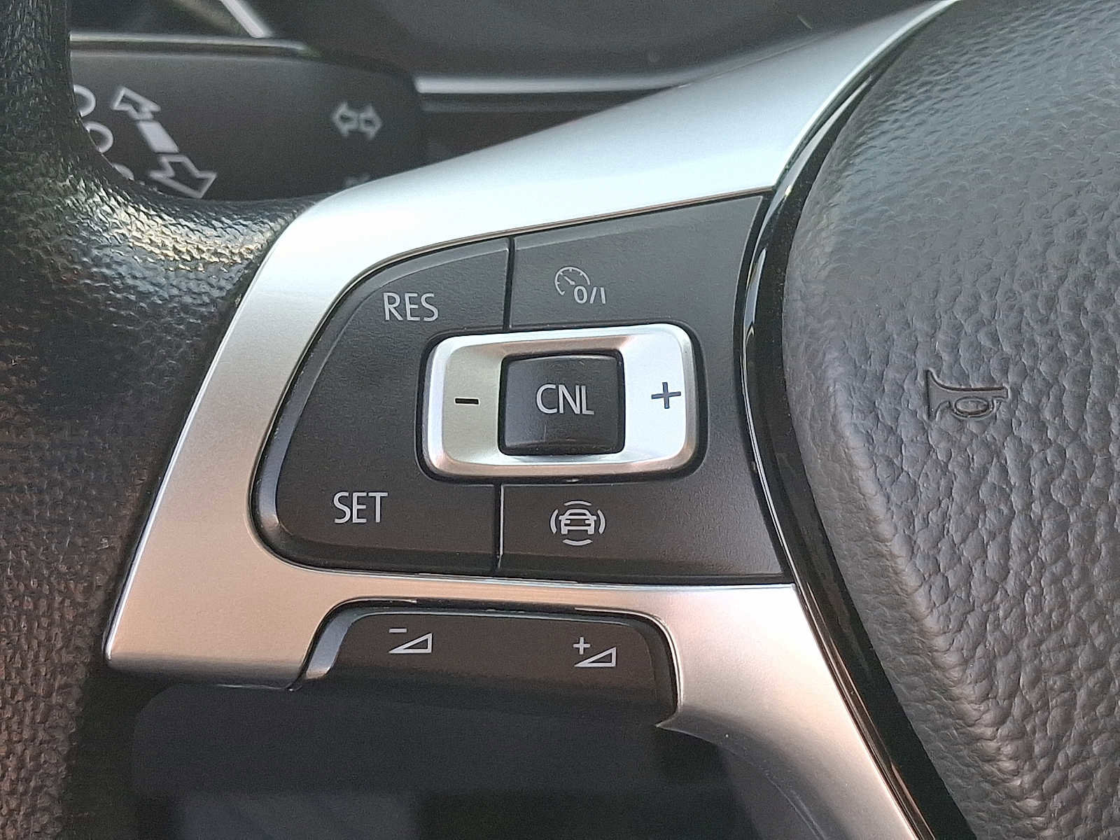 Used 2019 Volkswagen Jetta S w/ Driver Assistance Package FWD image 21