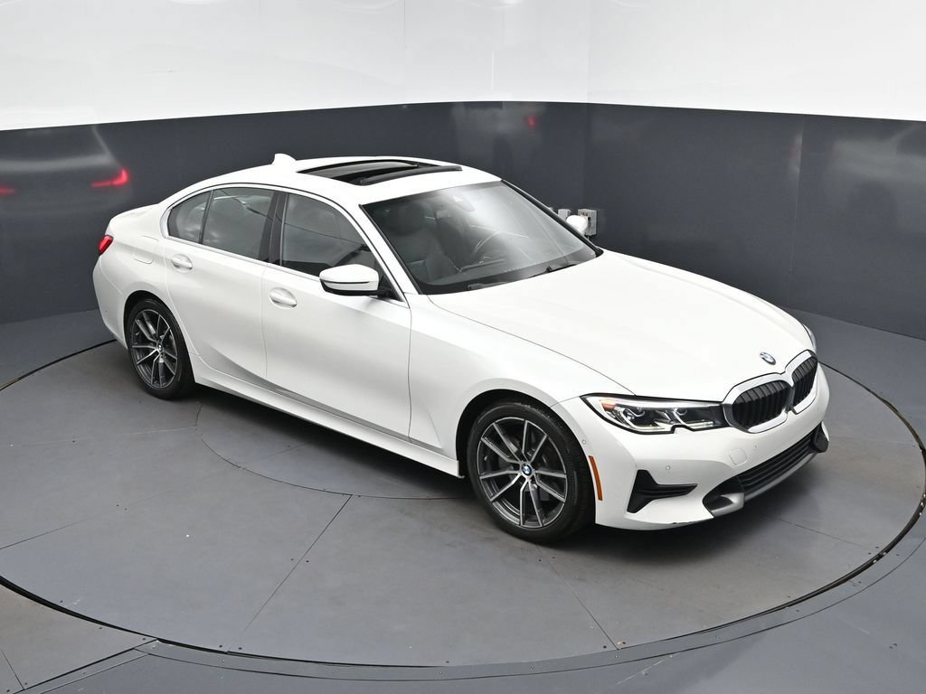 Used 2020 BMW 330i Sedan w/ Executive Package RWD image 36