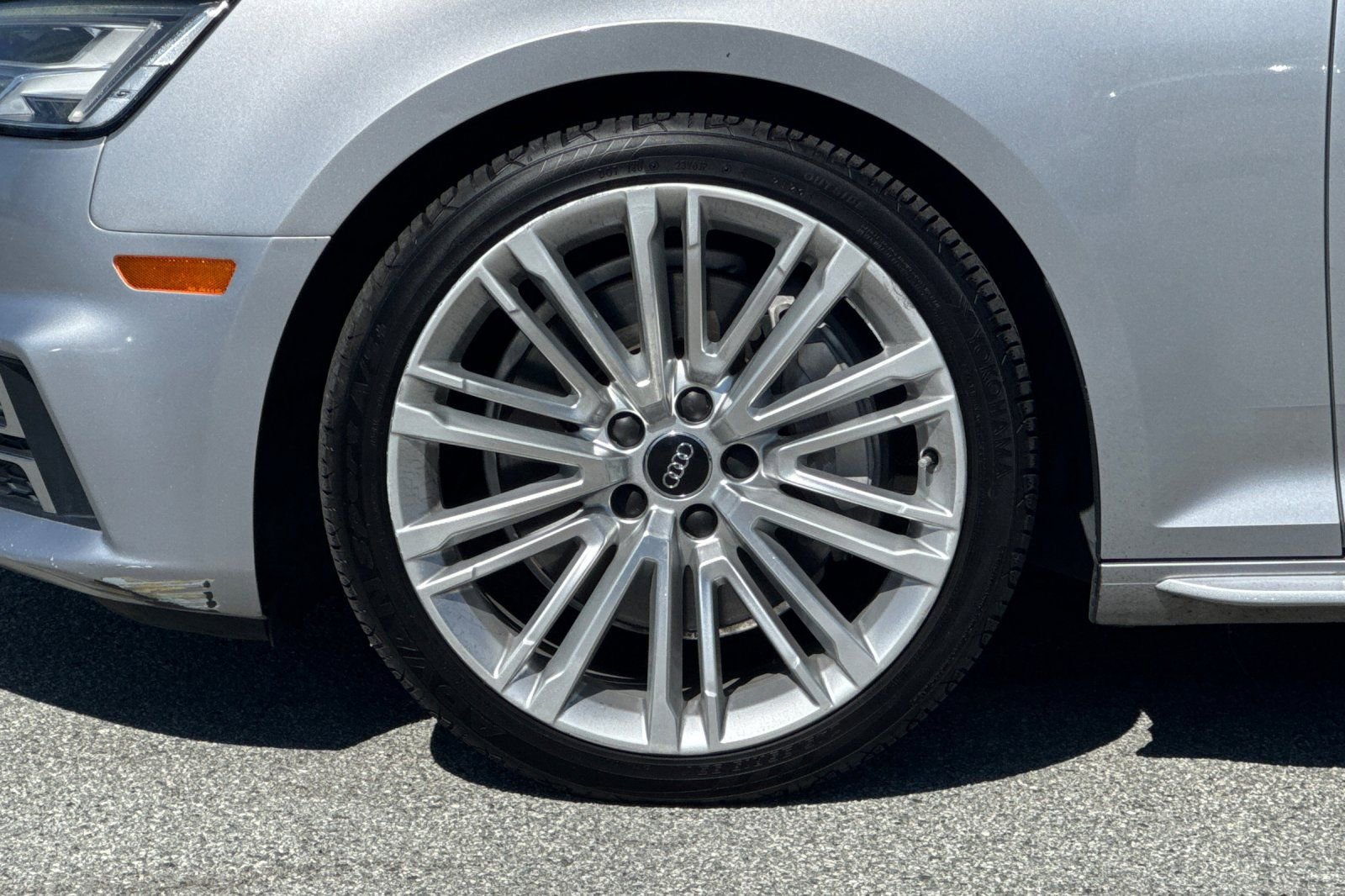 Used 2018 Audi A4 2.0T Premium Plus w/ Premium Plus Package AWD/4WD image 25