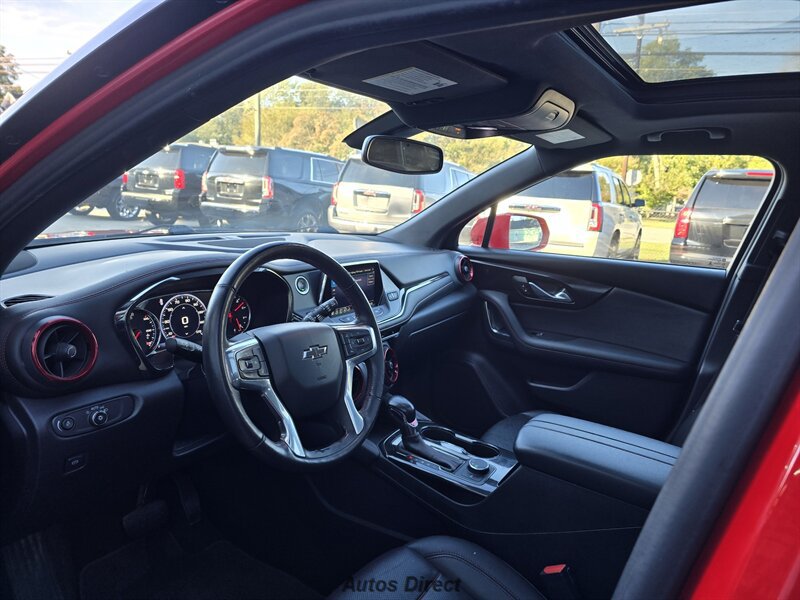 Used 2019 Chevrolet Blazer RS w/ Sun and Wheels Package FWD image 24