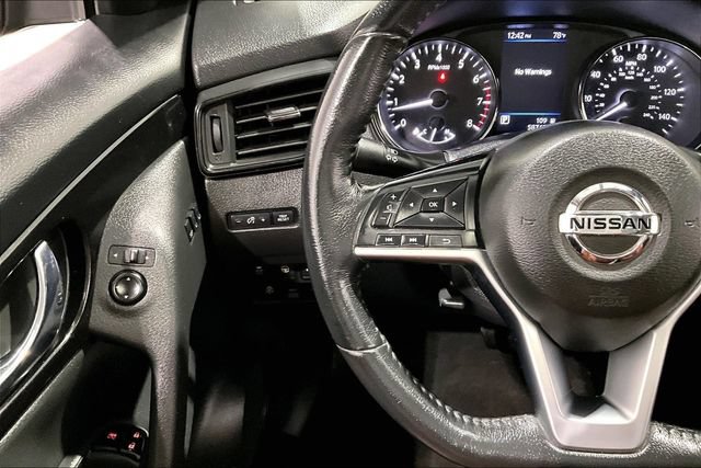 Used 2019 Nissan Rogue SL AWD/4WD image 14