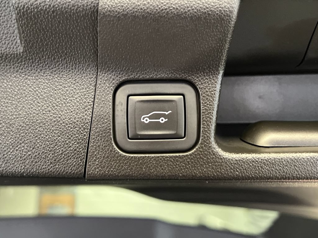 Used 2023 GMC Acadia SLE w/ Driver Convenience Package AWD/4WD image 46