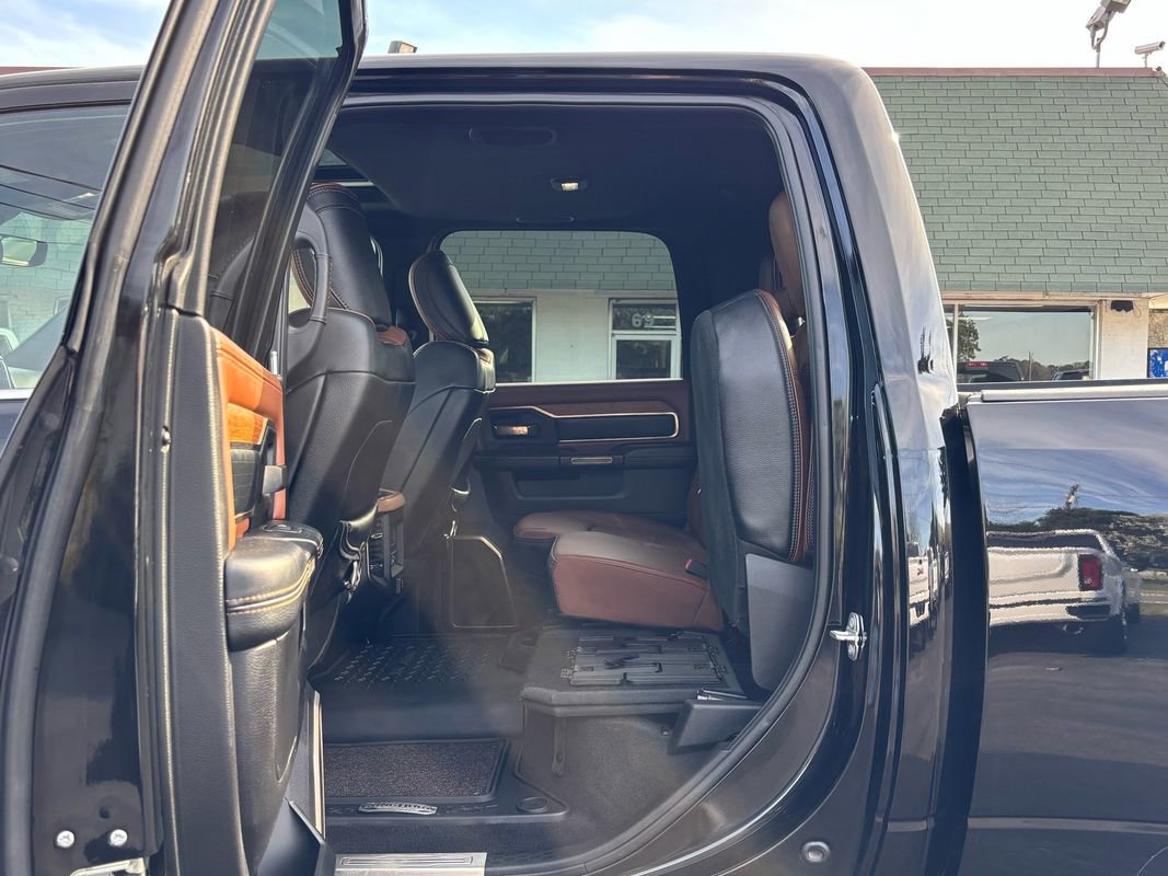 Used 2019 RAM 3500 Limited image 28