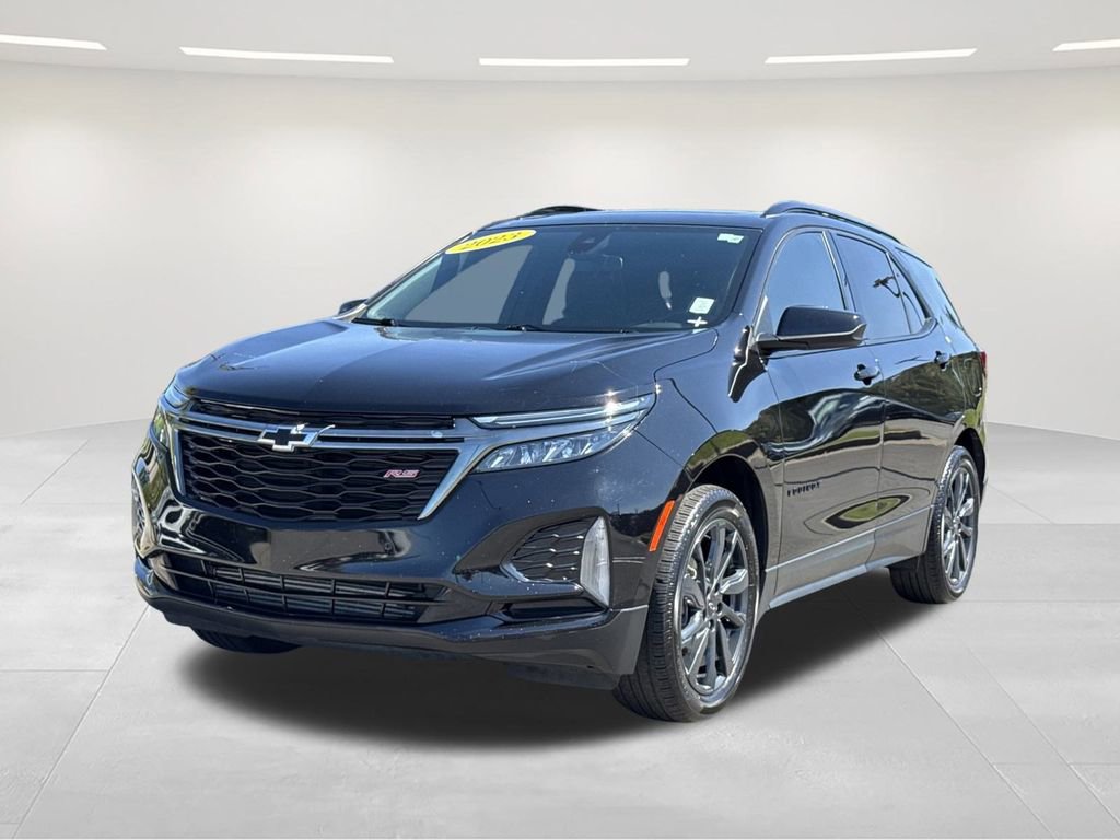 Used 2023 Chevrolet Equinox RS image 1