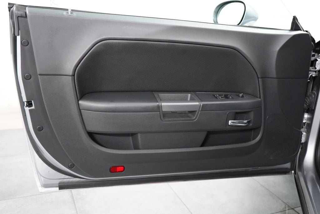 Used 2013 Dodge Challenger R/T Plus RWD image 29
