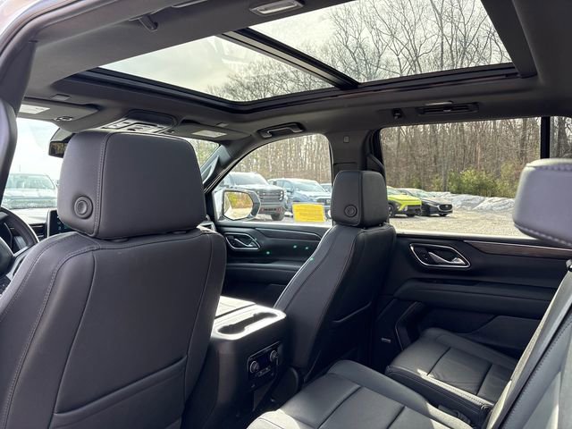 Used 2024 Chevrolet Tahoe Z71 AWD/4WD image 17