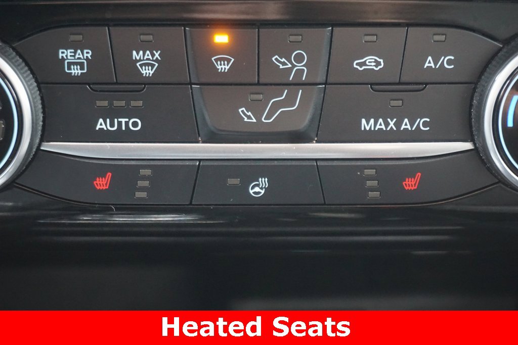 Used 2022 Ford Escape SE w/ Cold Weather Package image 8