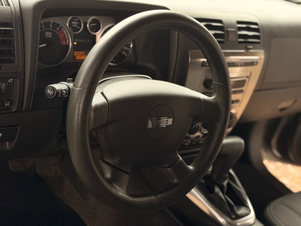 Used 2007 HUMMER H3 image 35