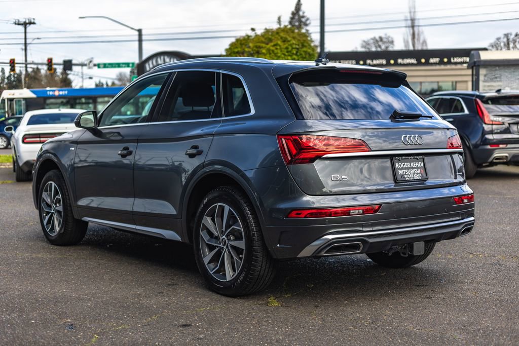 Used 2023 Audi Q5 2.0T Premium Plus w/ Premium Plus Package AWD/4WD image 12