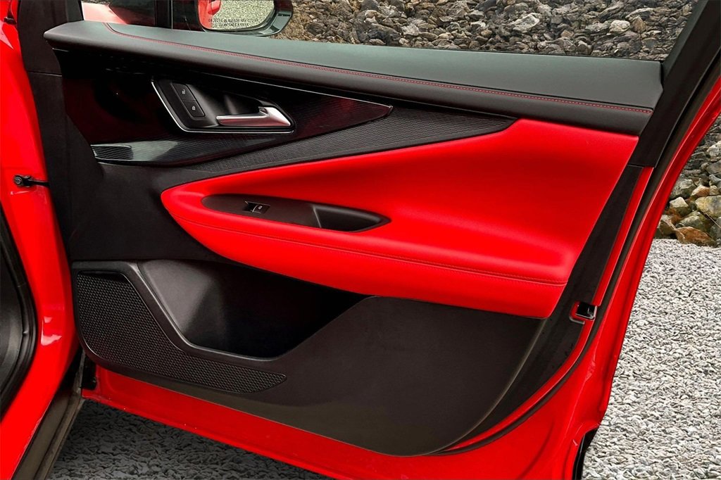 Used 2024 Chevrolet Blazer EV RS image 22