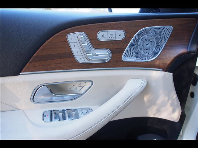 Used 2021 Mercedes-Benz GLS 580 4MATIC image 24
