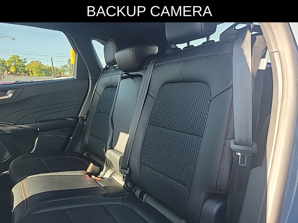 Certified 2024 Ford Escape ST-Line w/ Tech Pack #1 AWD/4WD image 11