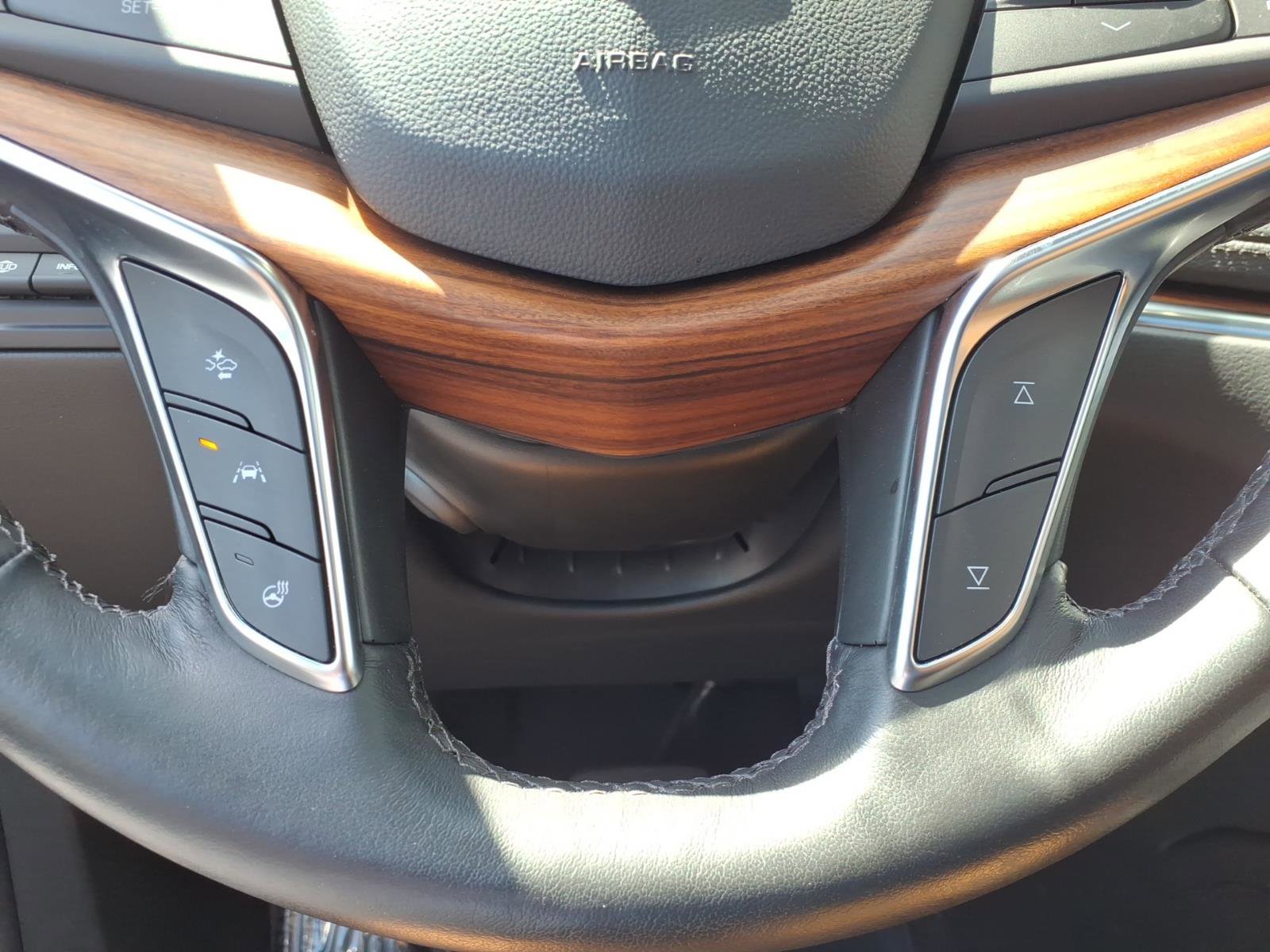 Used 2024 Cadillac XT5 Premium Luxury w/ Technology Package AWD/4WD image 18
