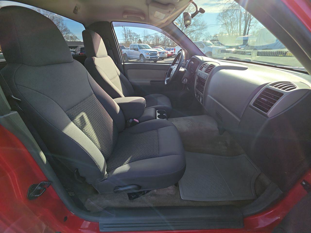 Used 2005 GMC Canyon SLE w/ Power Convenience Package image 8