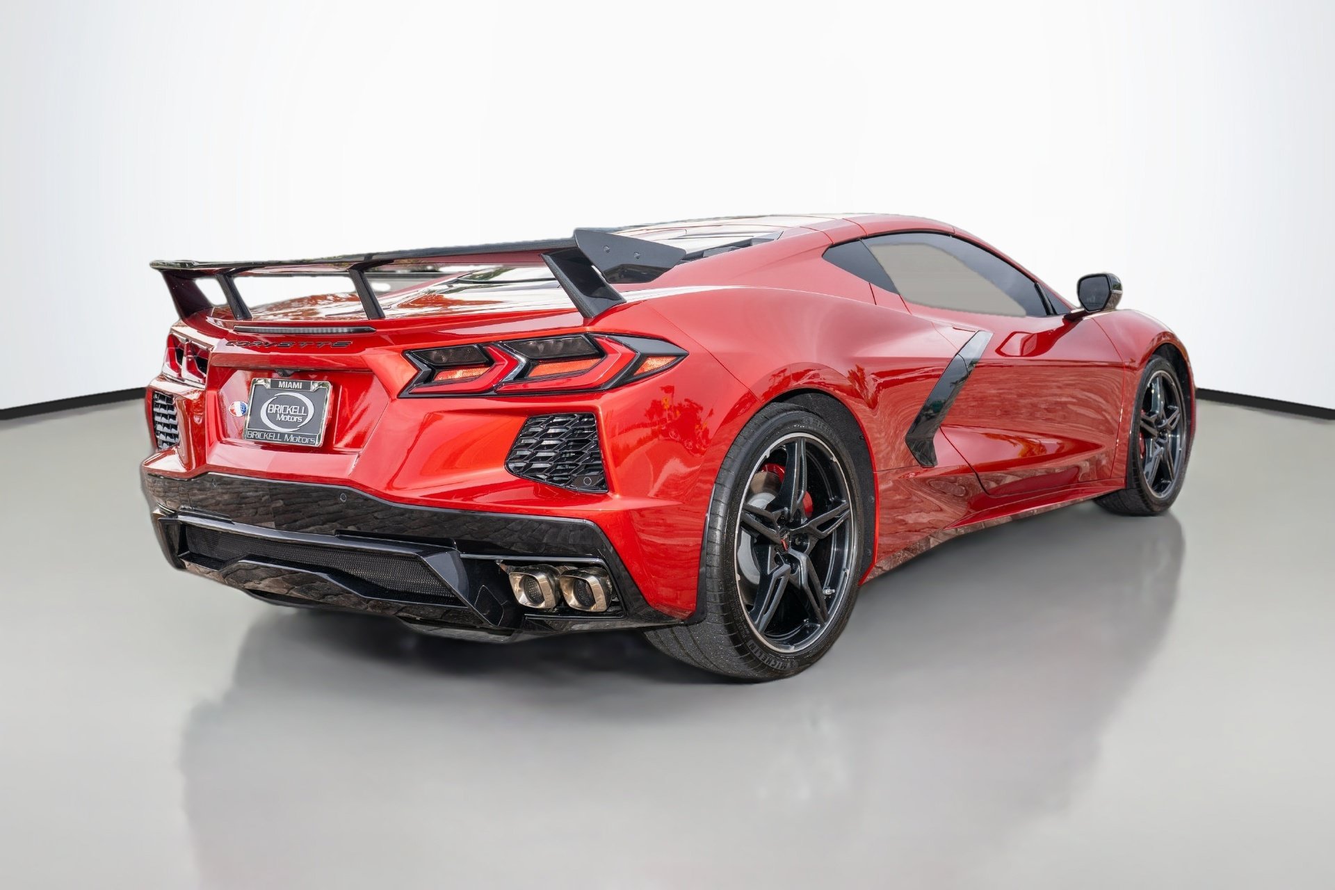Used 2021 Chevrolet Corvette Stingray Coupe w/ Battery Protection Package RWD image 6