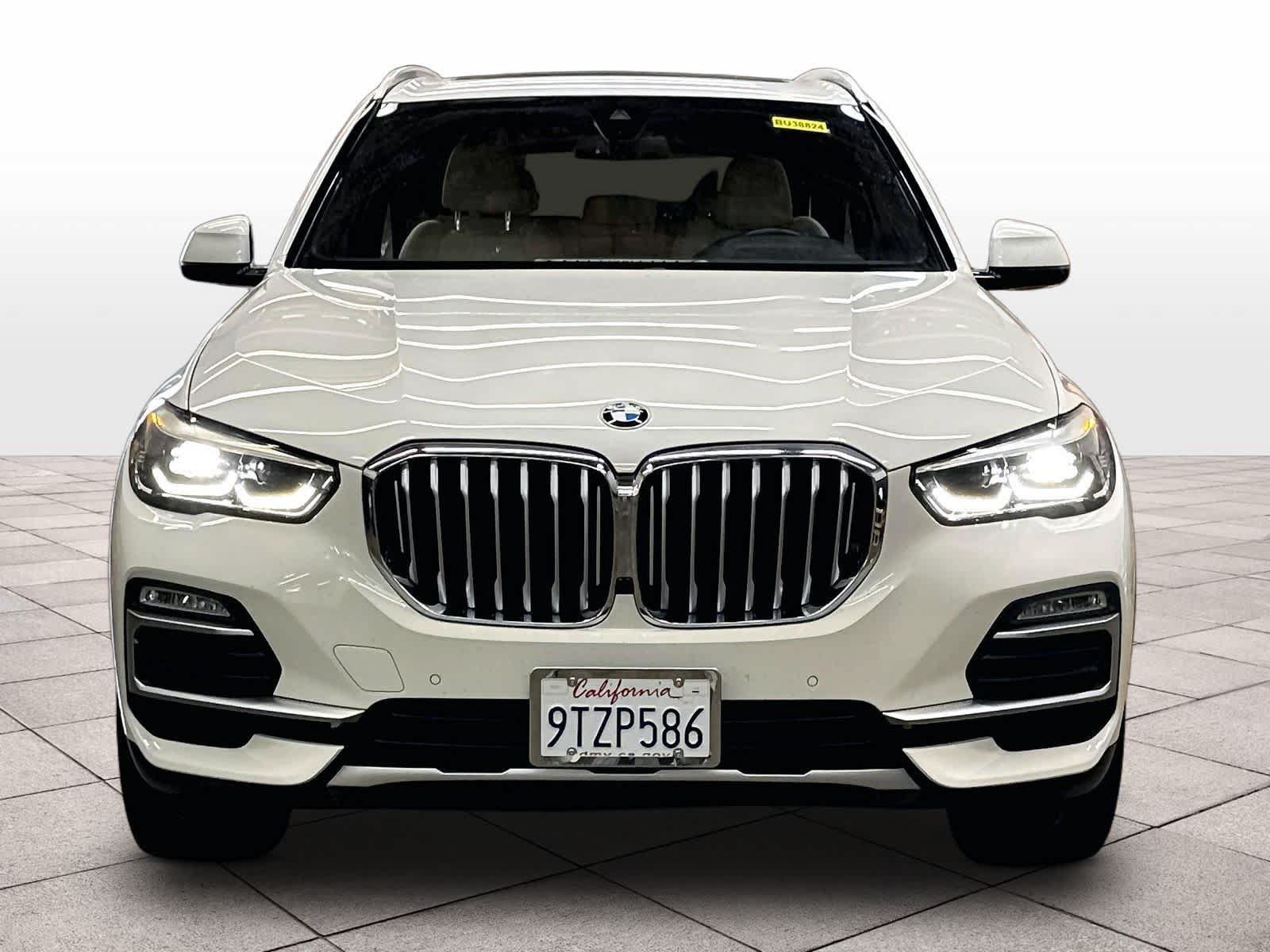 Used 2020 BMW X5 xDrive40i w/ Convenience Package AWD/4WD image 3