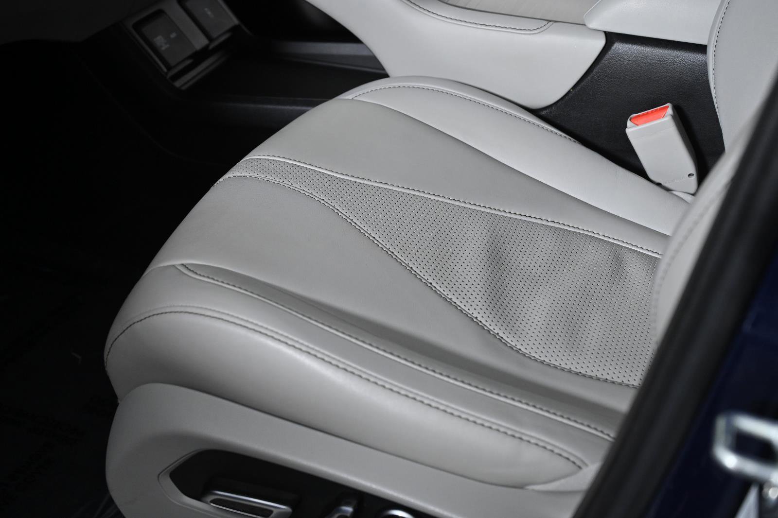 Used 2021 Acura RDX FWD w/ Technology Package image 29