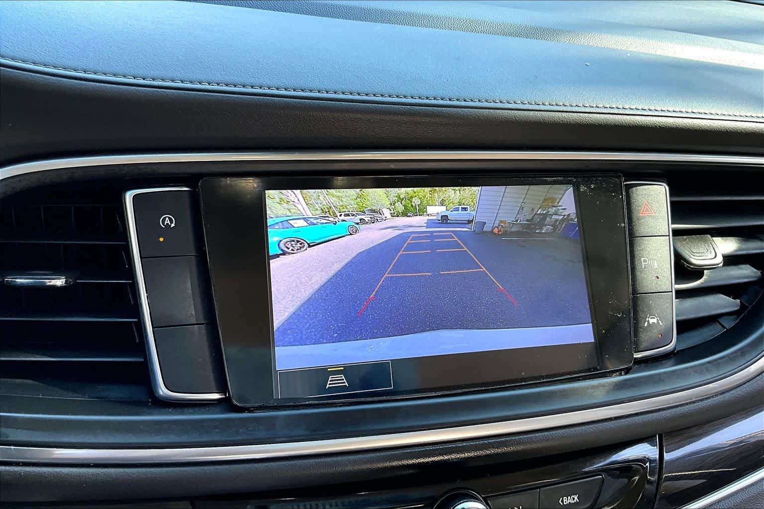 Used 2023 Buick Enclave Essence FWD image 26
