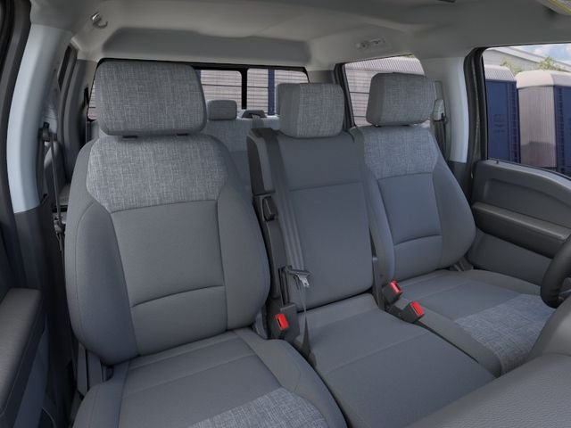 New 2026 Ford F350 4x4 Crew Cab DRW Super Duty image 10