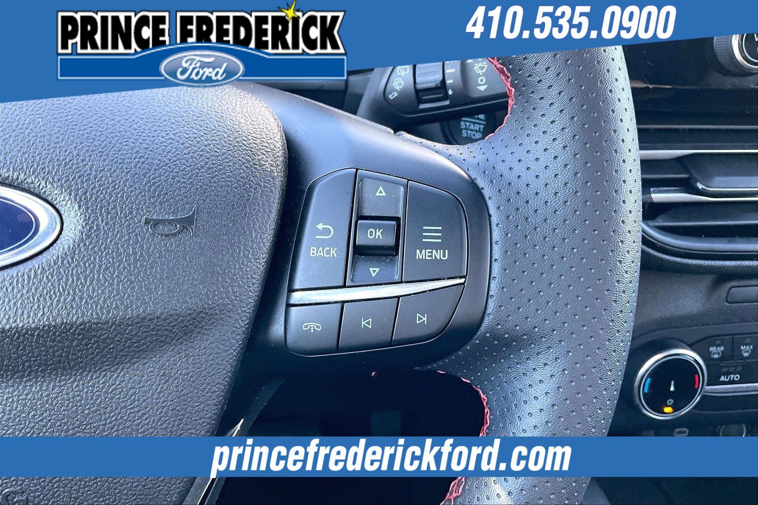 Used 2025 Ford Escape ST-Line image 17