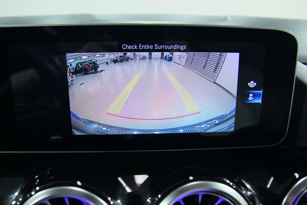 Certified 2021 Mercedes-Benz GLA 250 image 12