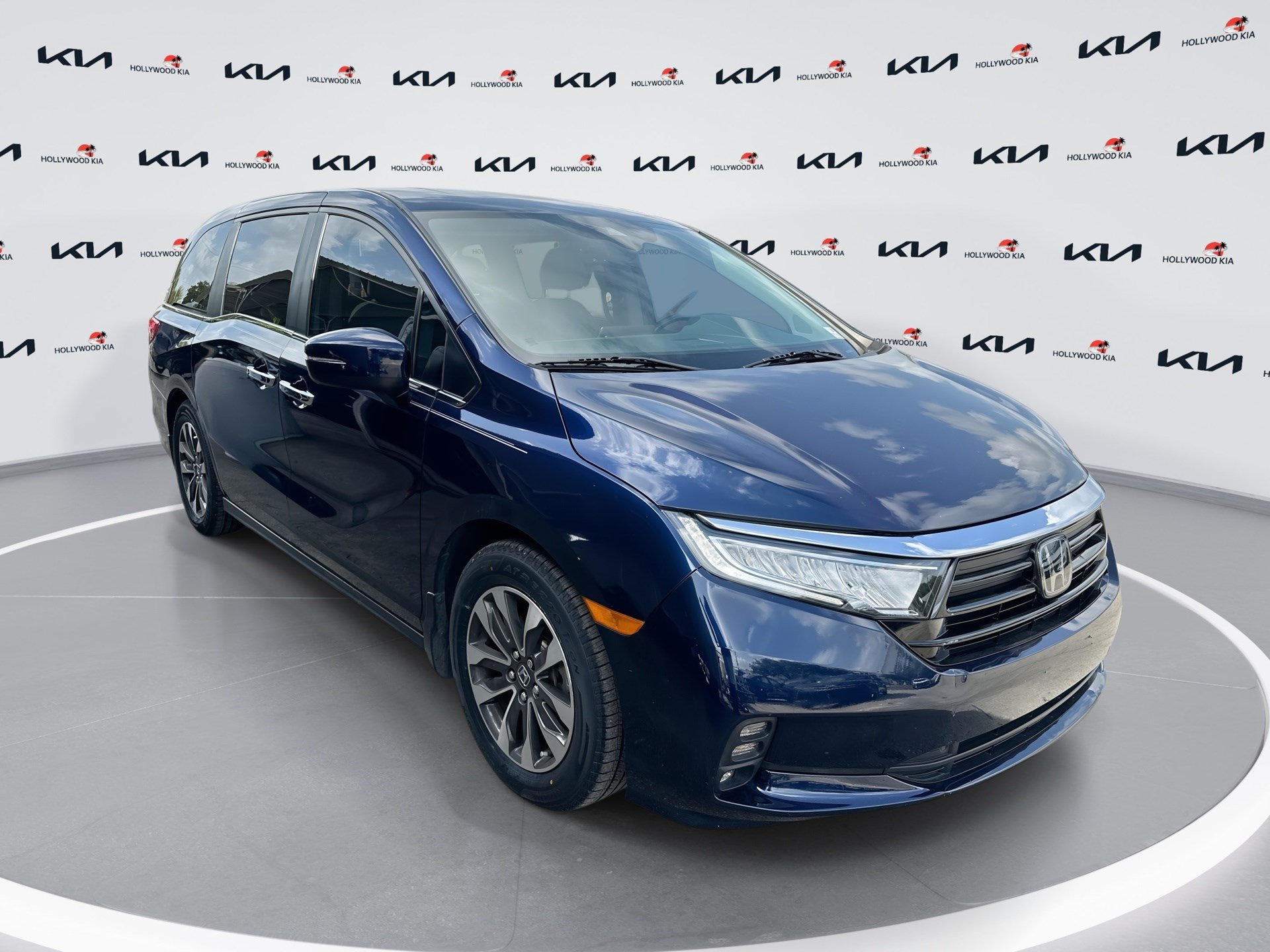 Used 2024 Honda Odyssey EX