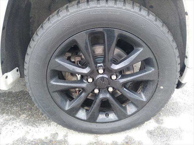 Certified 2021 Jeep Grand Cherokee Laredo X AWD/4WD image 19