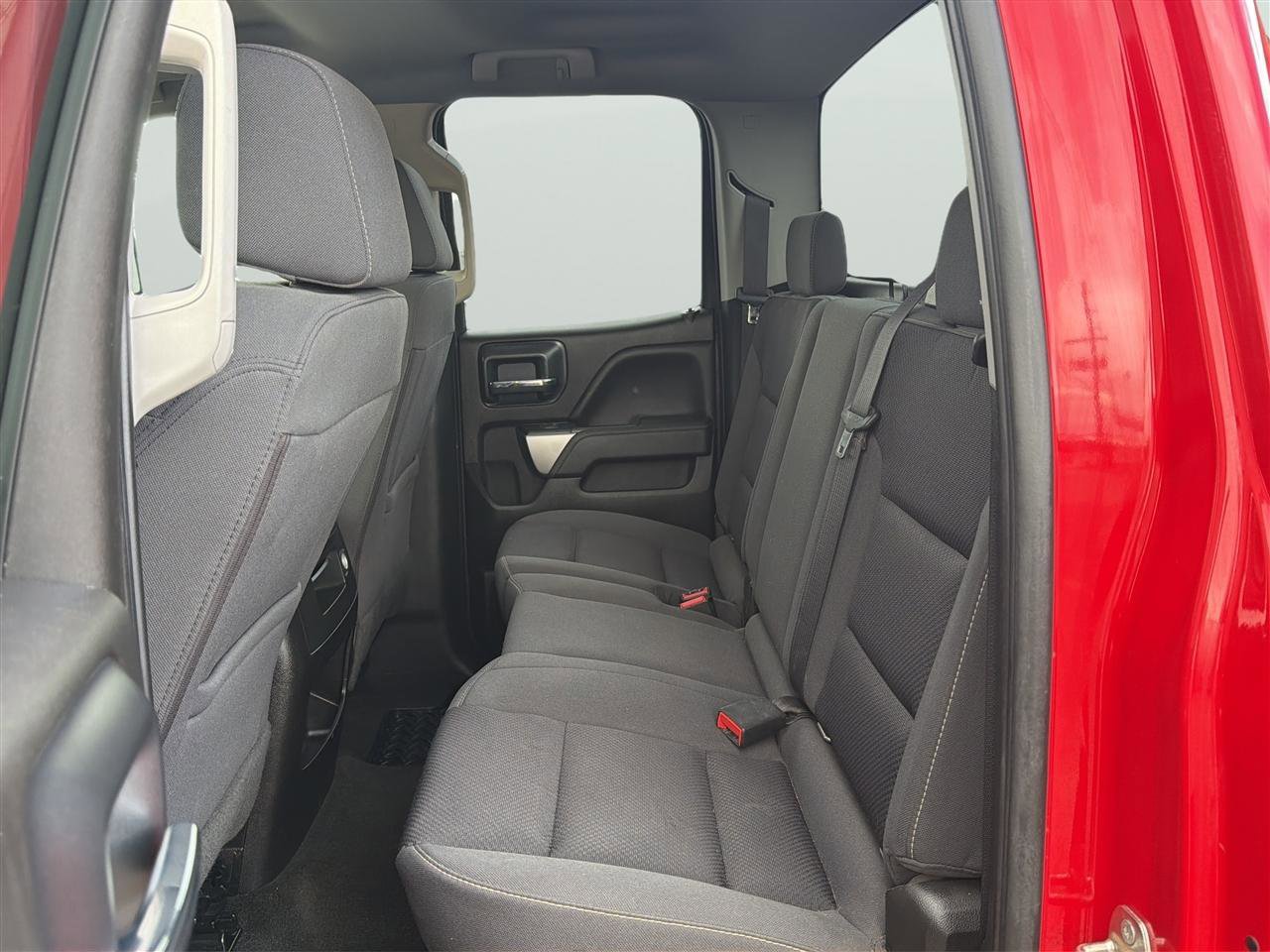 Used 2018 Chevrolet Silverado 1500 LT w/ Max Trailering Package AWD/4WD image 16