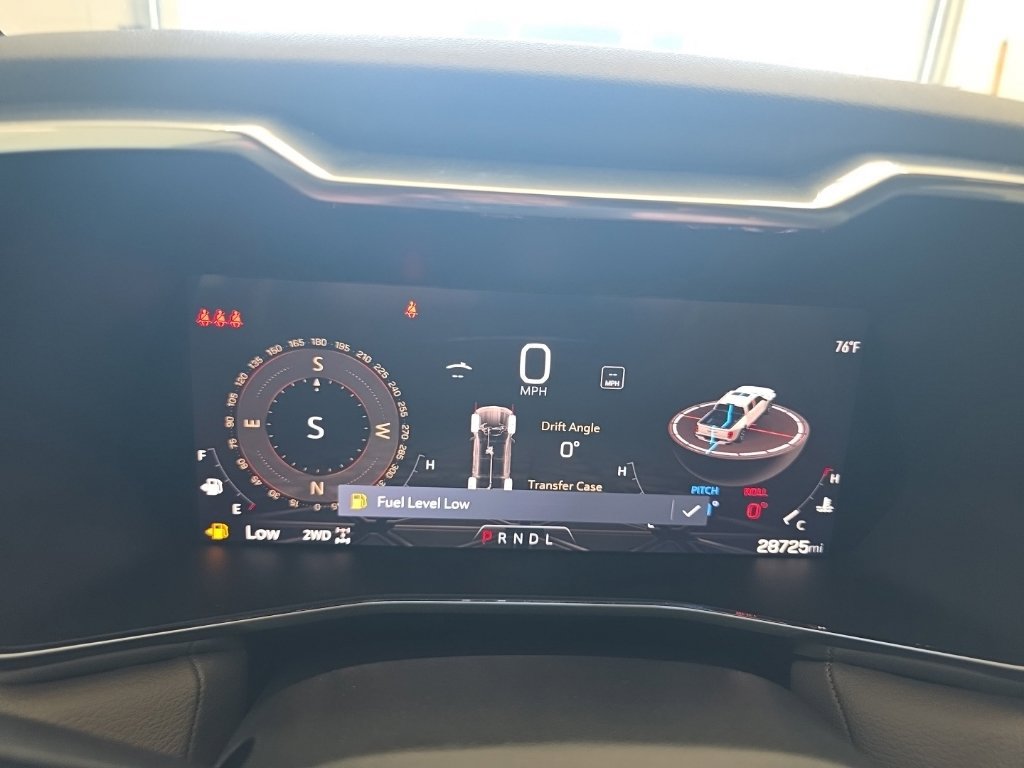 Used 2025 GMC Canyon Denali AWD/4WD image 47