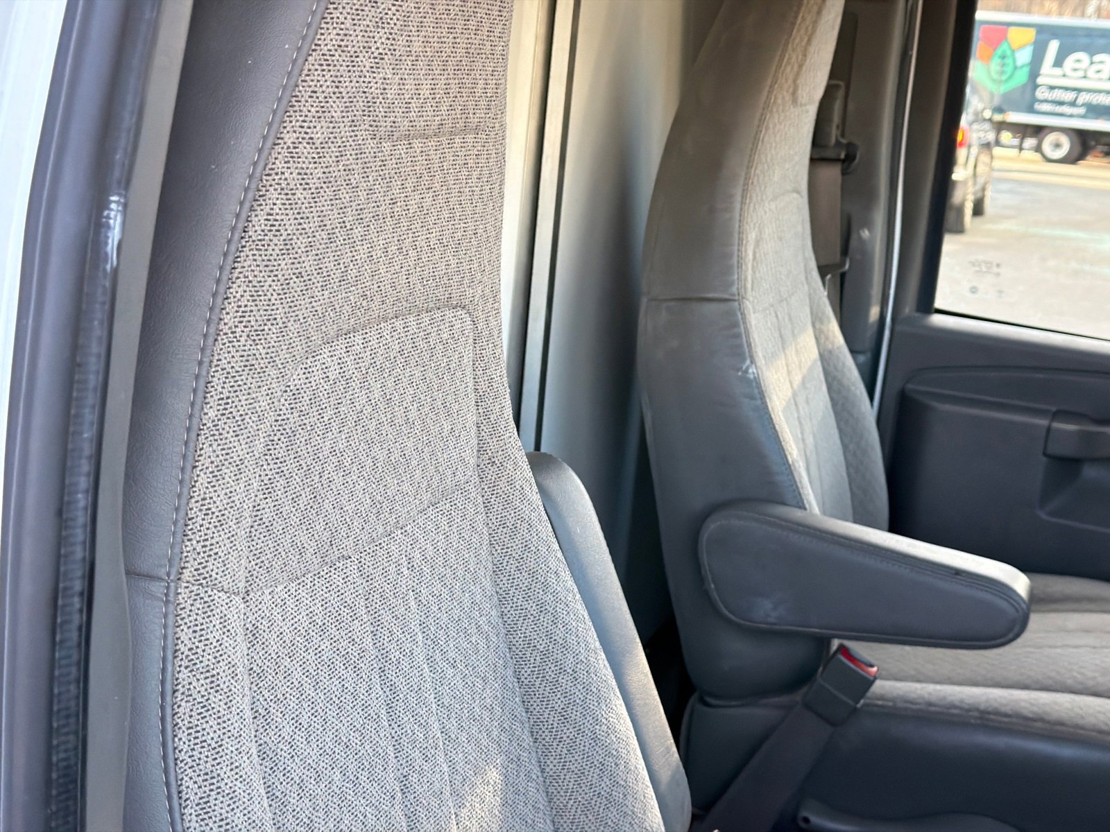 Used 2021 Chevrolet Express 3500 Work Van w/ Power Convenience Package image 14