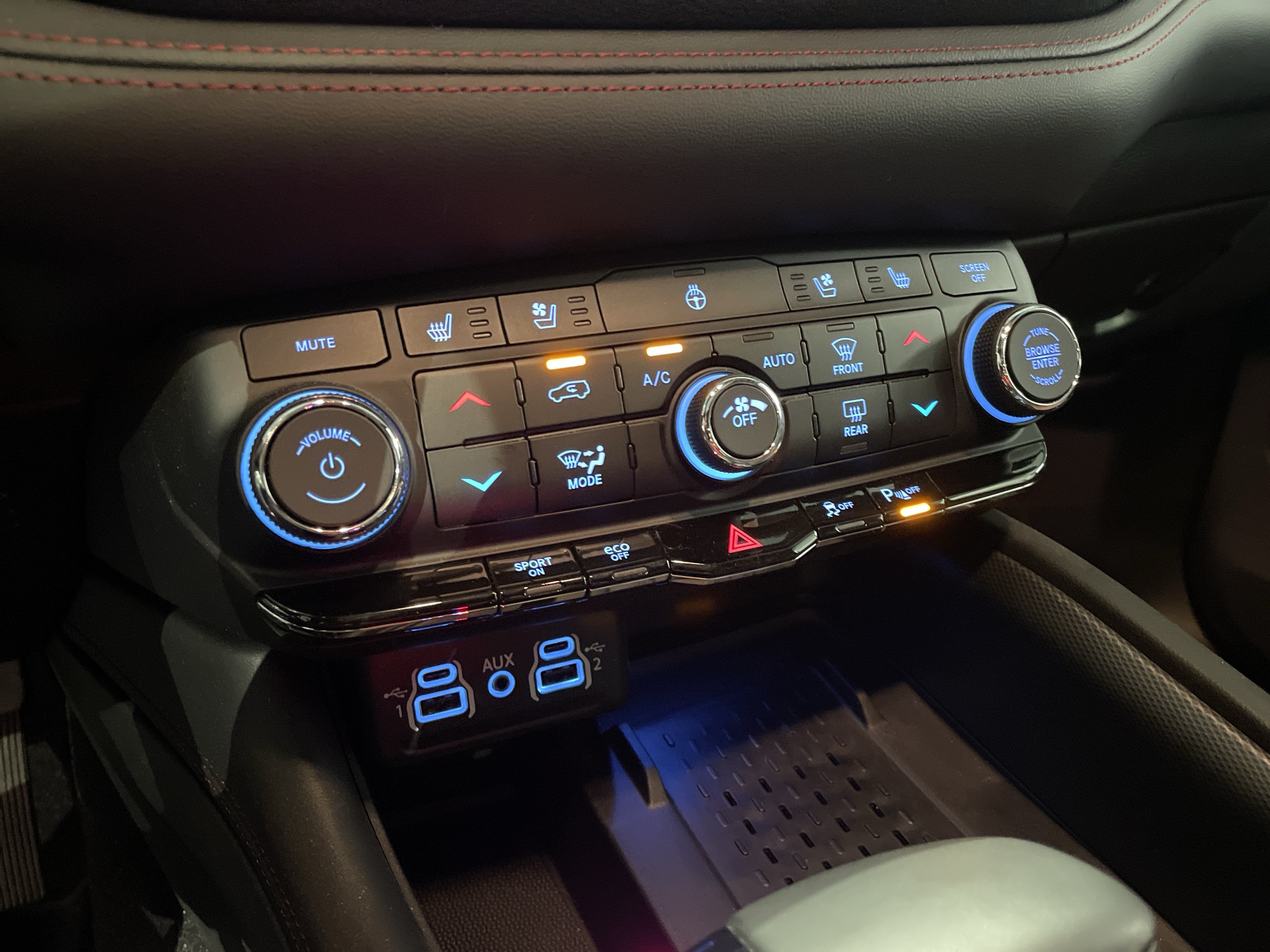 Used 2025 Dodge Durango R/T AWD/4WD image 30