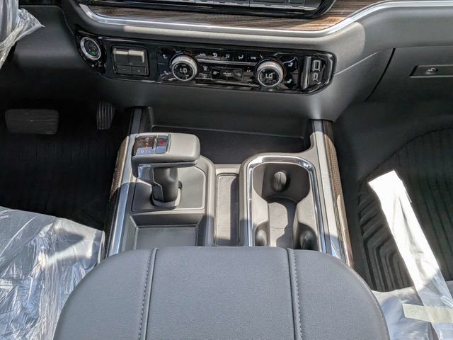 New 2026 Chevrolet Silverado 1500 LT w/ Z71 Off-Road Package AWD/4WD image 18