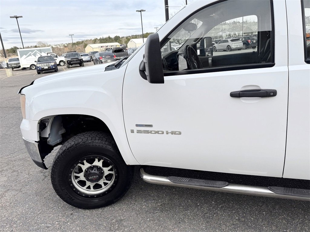 Used 2008 GMC Sierra 2500 W/T image 11