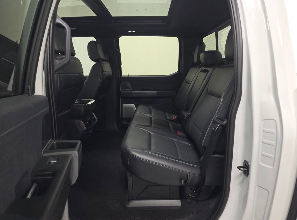 Used 2024 Ford F150 Lariat w/ Equipment Group 502A High image 7