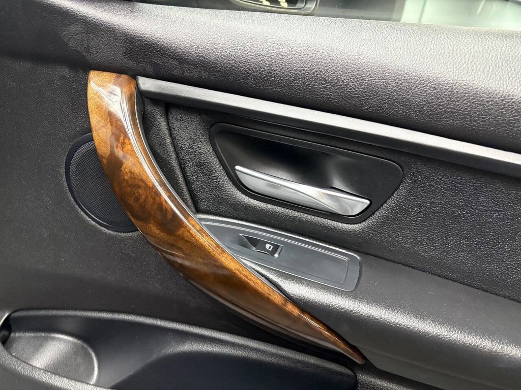 Used 2016 BMW 320i xDrive Sedan image 53