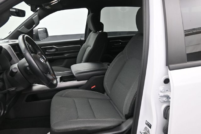 Used 2022 RAM 1500 Big Horn AWD/4WD image 11