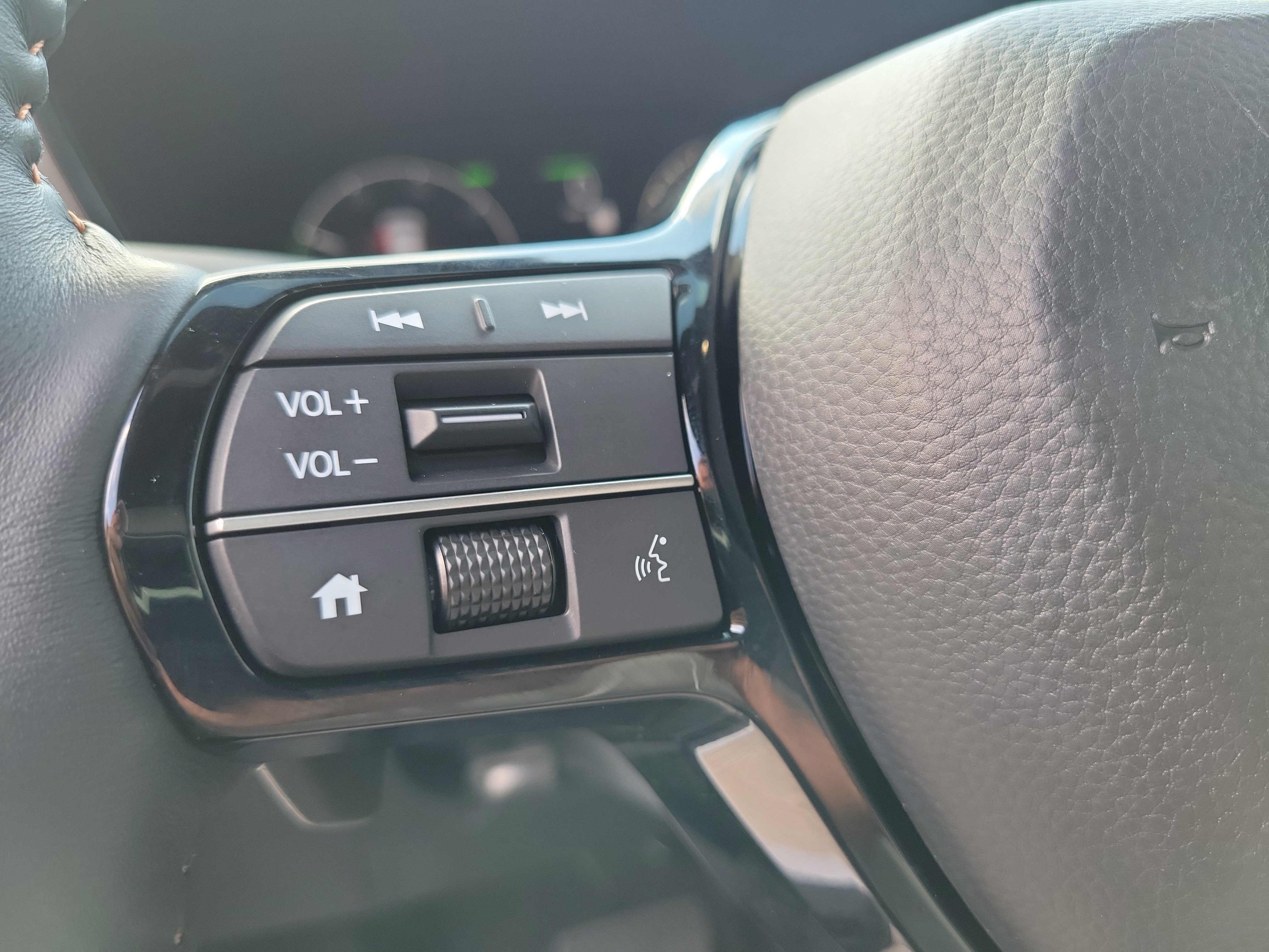 Certified 2024 Honda CR-V Sport Touring image 24