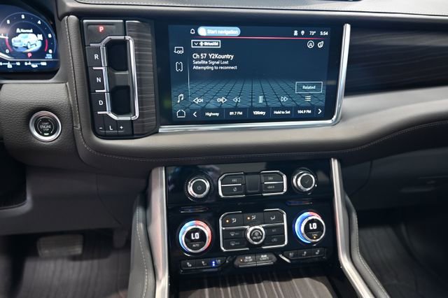 Used 2022 GMC Yukon Denali AWD/4WD image 15