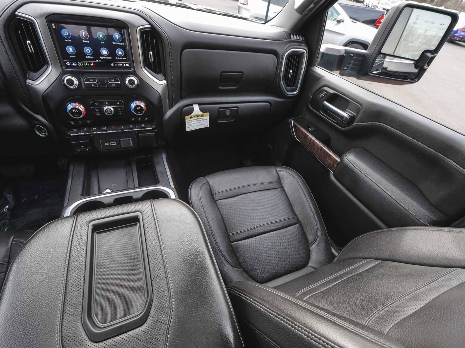 Used 2022 GMC Sierra 3500 Denali image 41