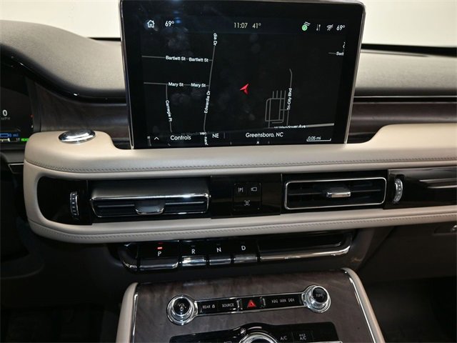 Used 2021 Lincoln Aviator Grand Touring w/ Equipment Group 301A image 13