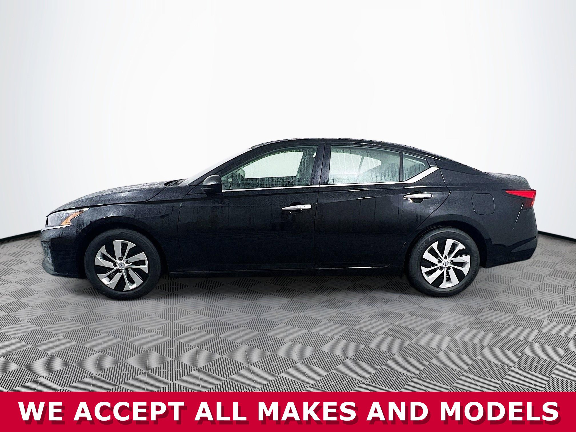 Used 2025 Nissan Altima 2.5 S image 27