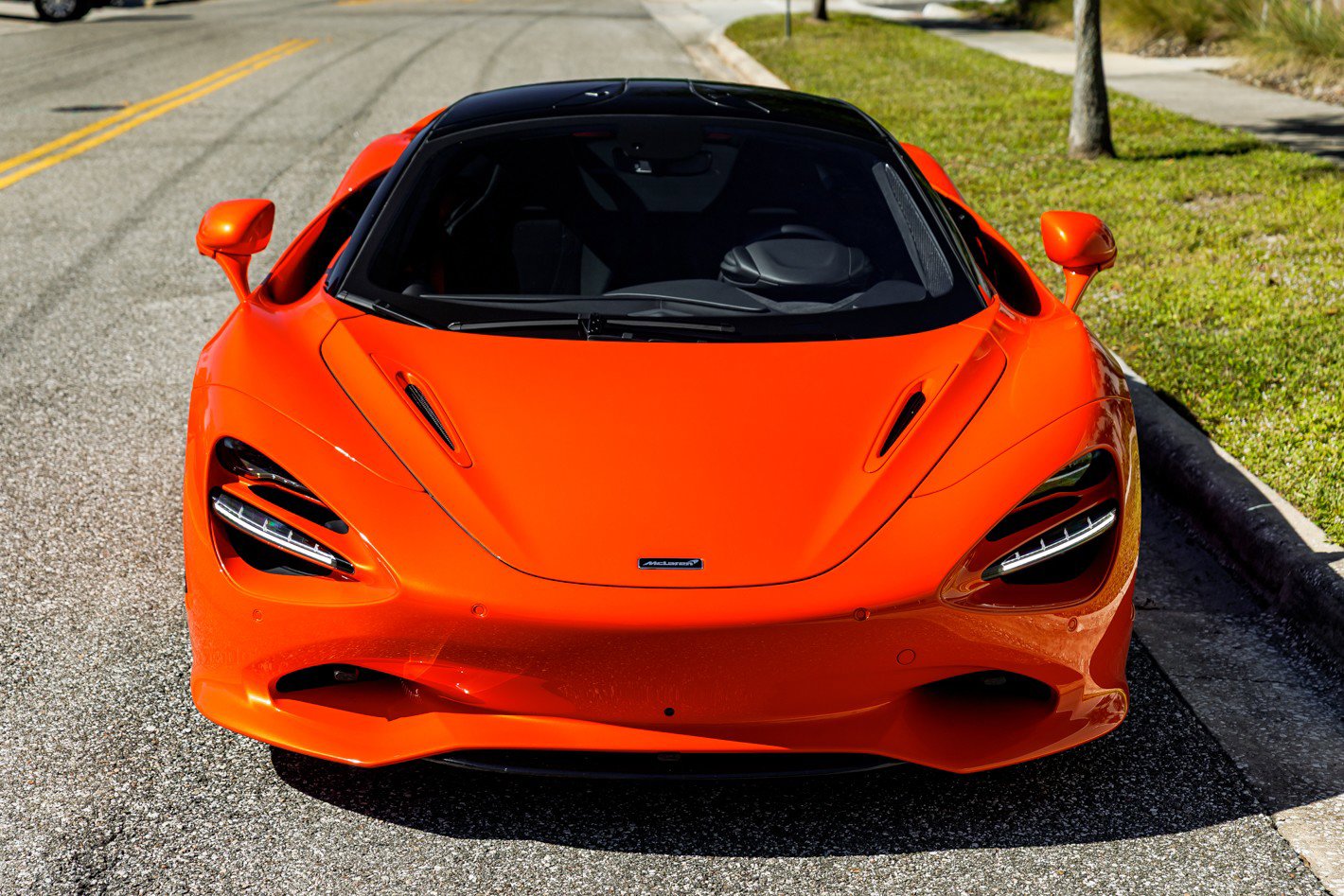 Used 2024 McLaren 750S image 13