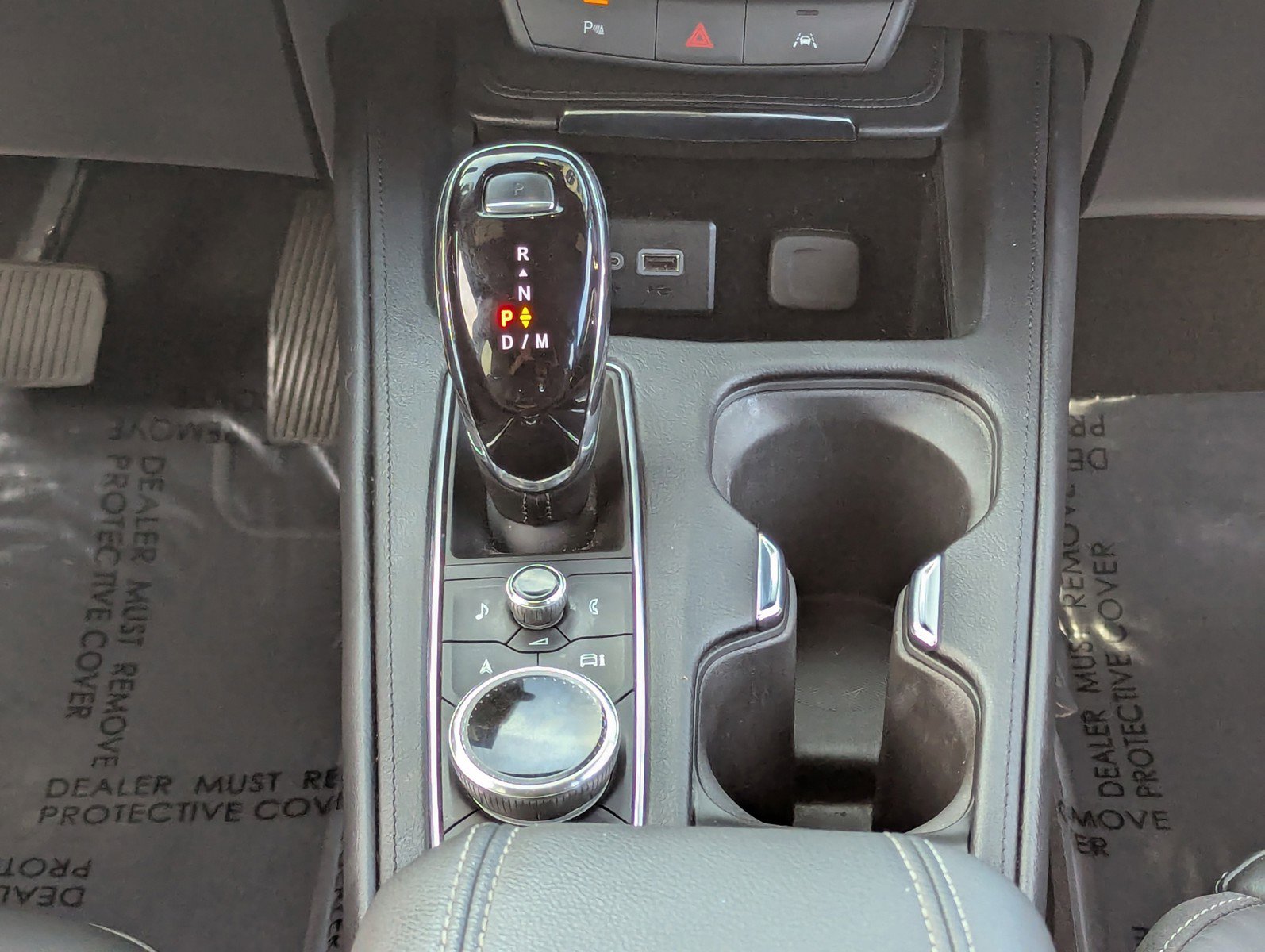 Certified 2024 Cadillac XT4 Premium Luxury image 21