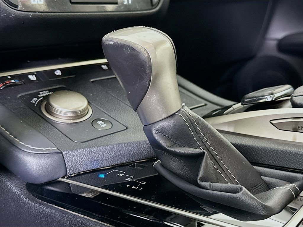 Used 2016 Lexus ES 350 350 w/ Navigation System Package image 10