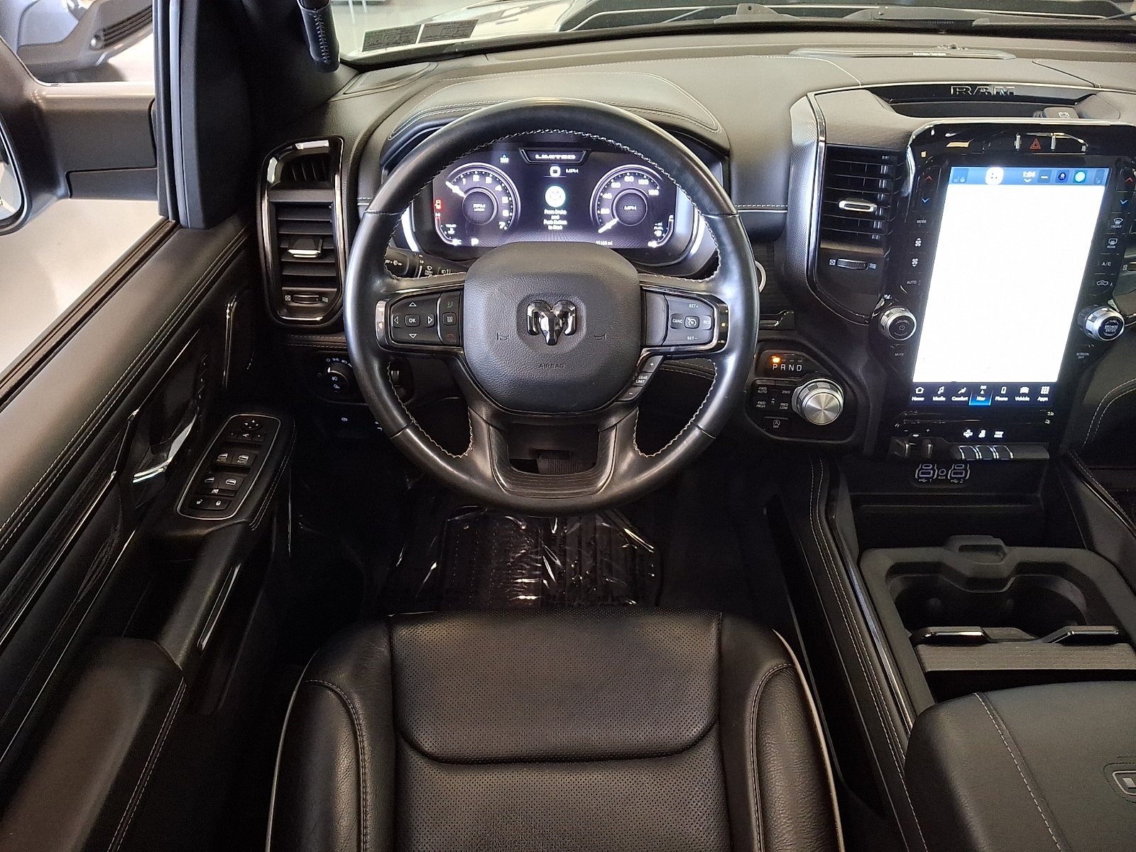 Certified 2024 RAM 1500 Limited w/ Night Edition AWD/4WD image 10
