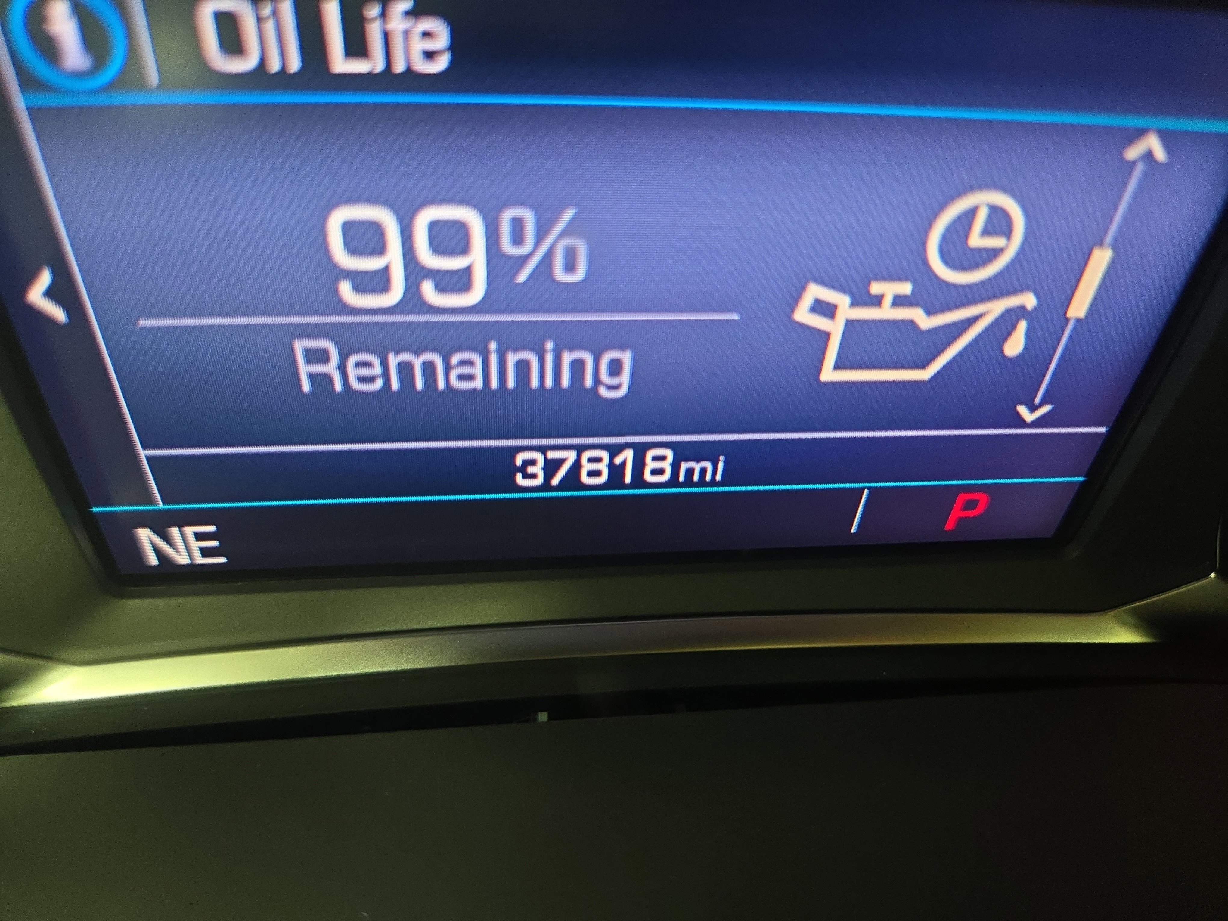 Certified 2023 GMC Acadia SLE w/ Elevation Edition image 19