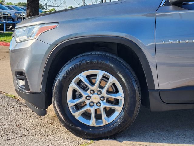 Used 2021 Chevrolet Traverse LS FWD image 8