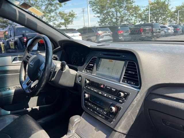 Used 2015 Hyundai Sonata Limited 2.0T FWD image 35